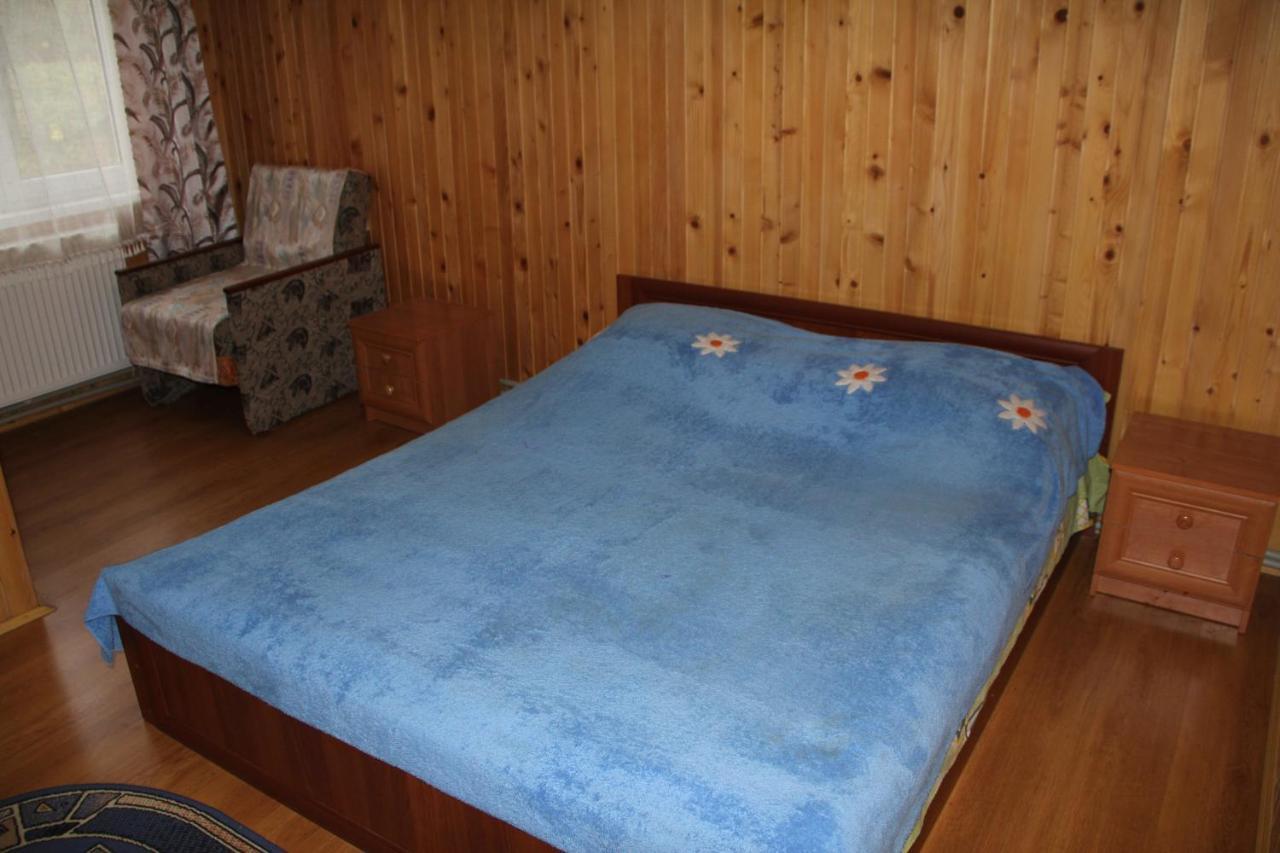 Kray Dorogy Villa Jaremtsje Kamer foto