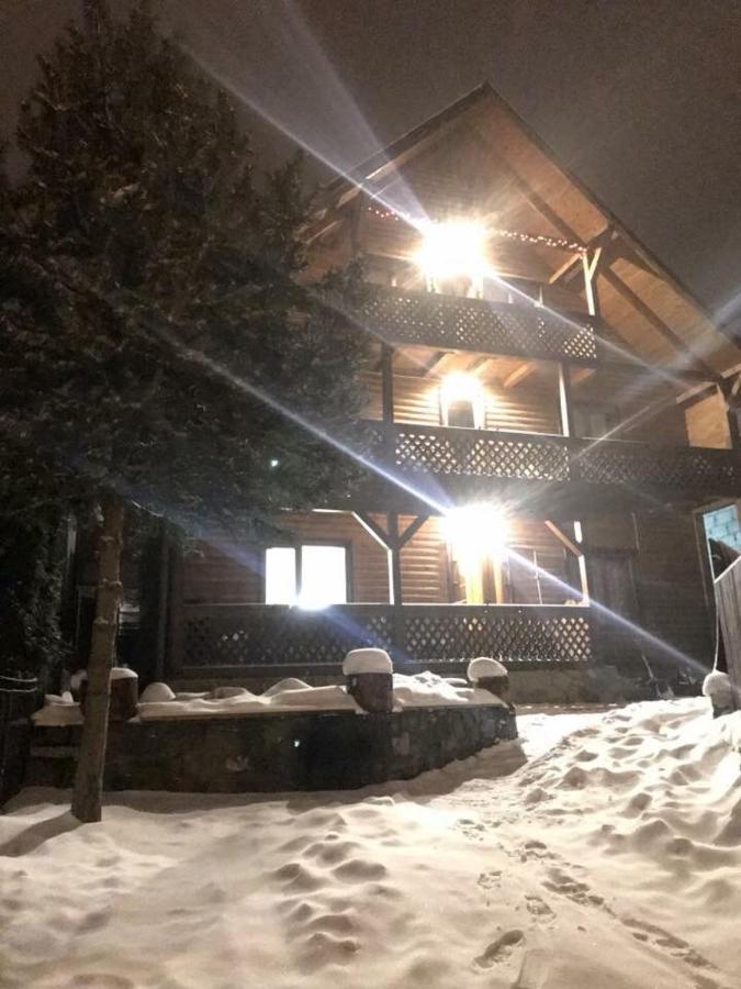 Kray Dorogy Villa Jaremtsje Buitenkant foto